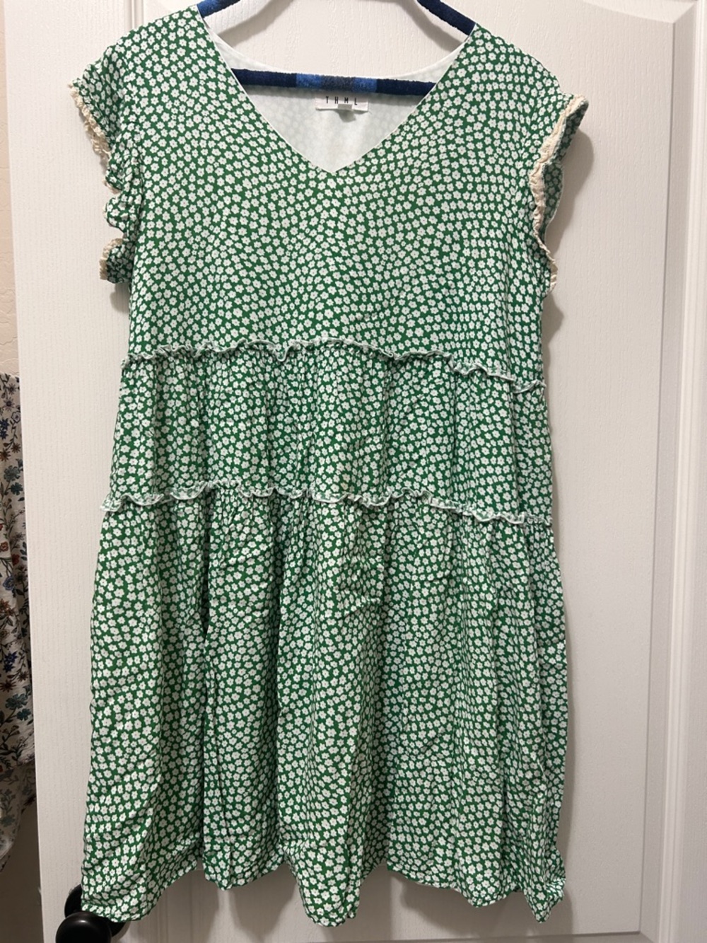 THML Green and White Floral Tiered Dress